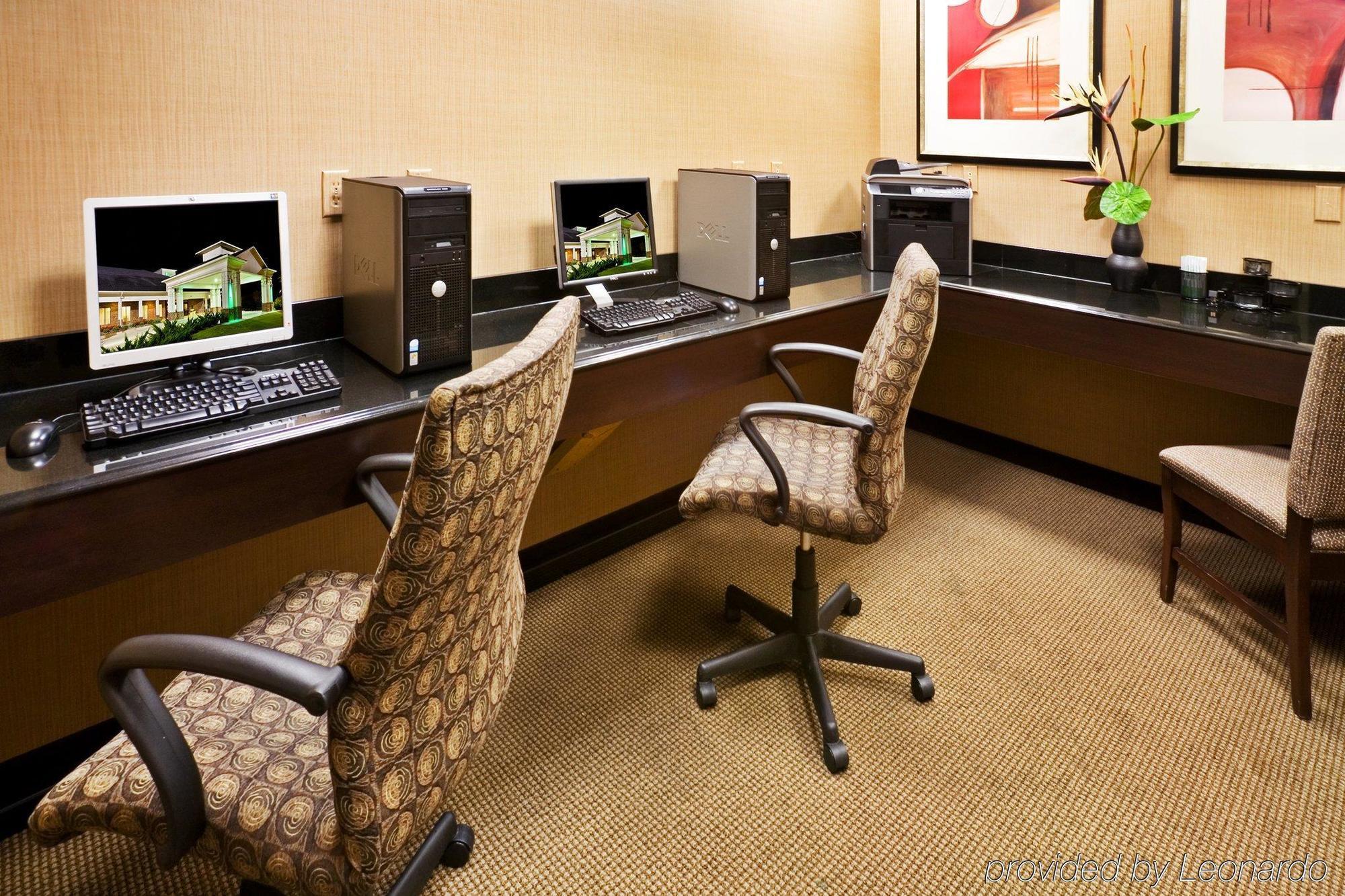 Springhill Suites By Marriott Denton Fasilitas foto