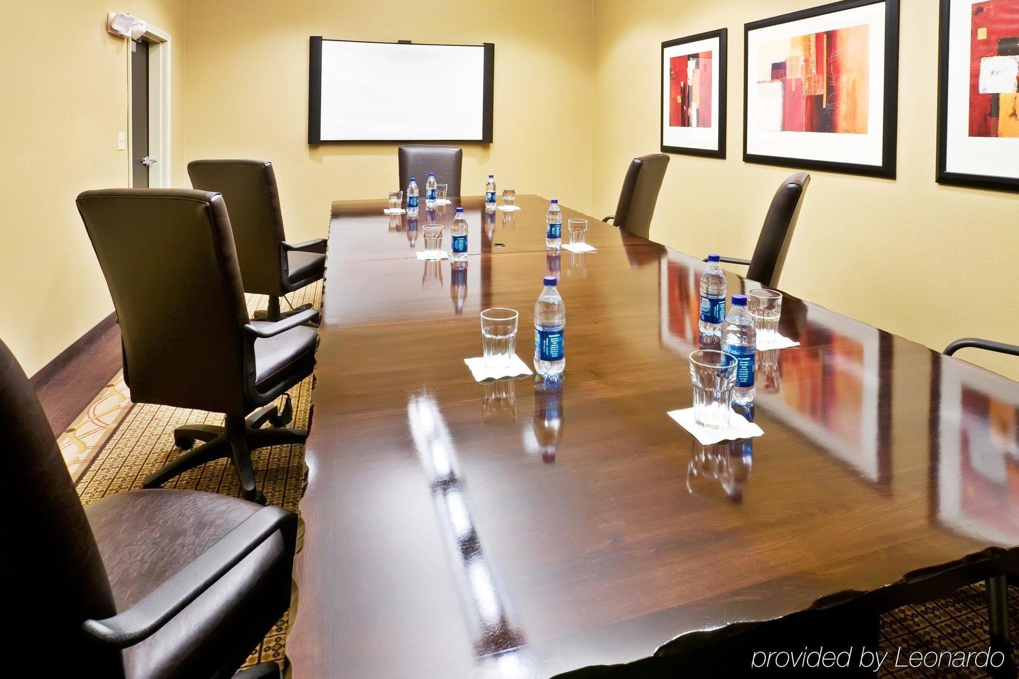 Springhill Suites By Marriott Denton Fasilitas foto