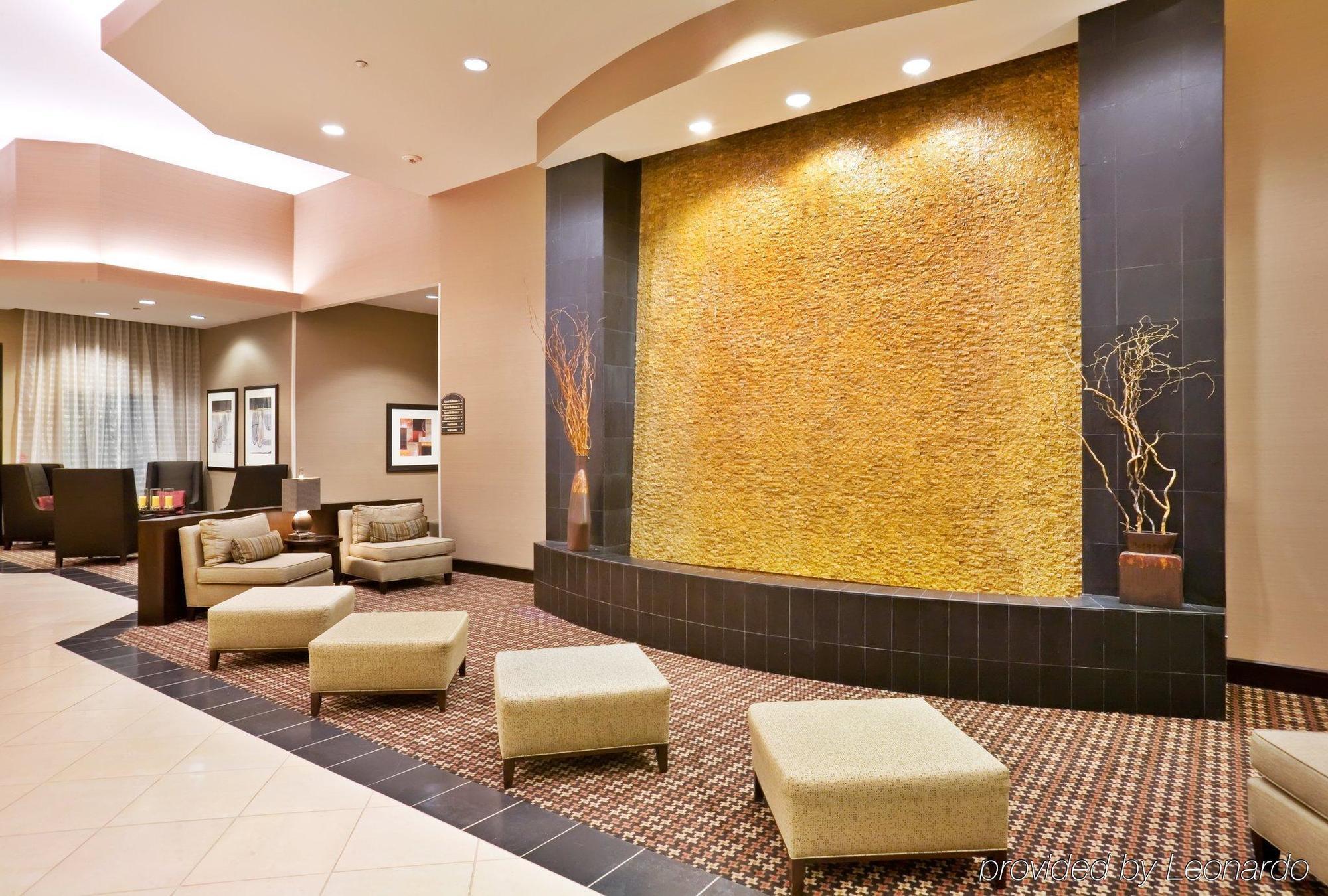 Springhill Suites By Marriott Denton Bagian luar foto